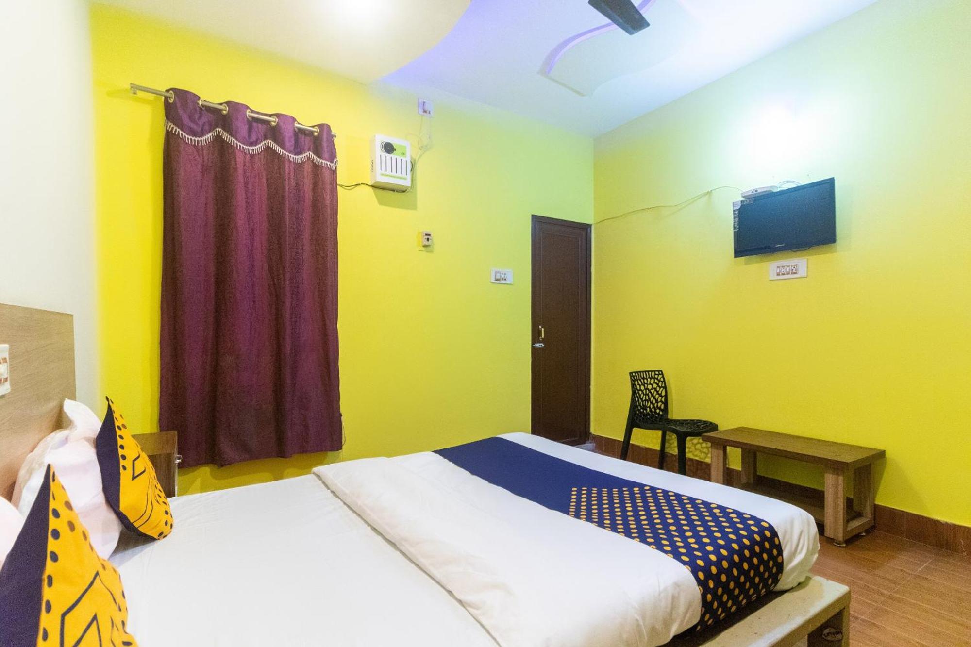 Spot On Prabir Residency Inn Urāli Kültér fotó