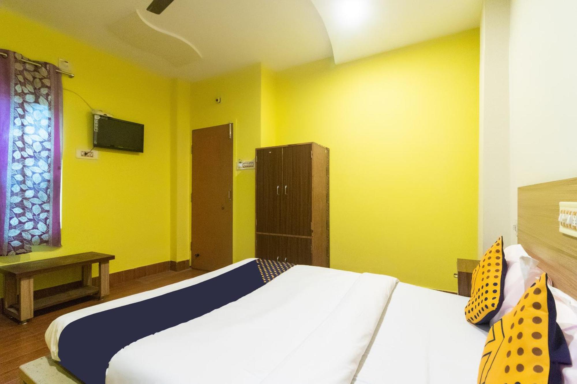 Spot On Prabir Residency Inn Urāli Kültér fotó